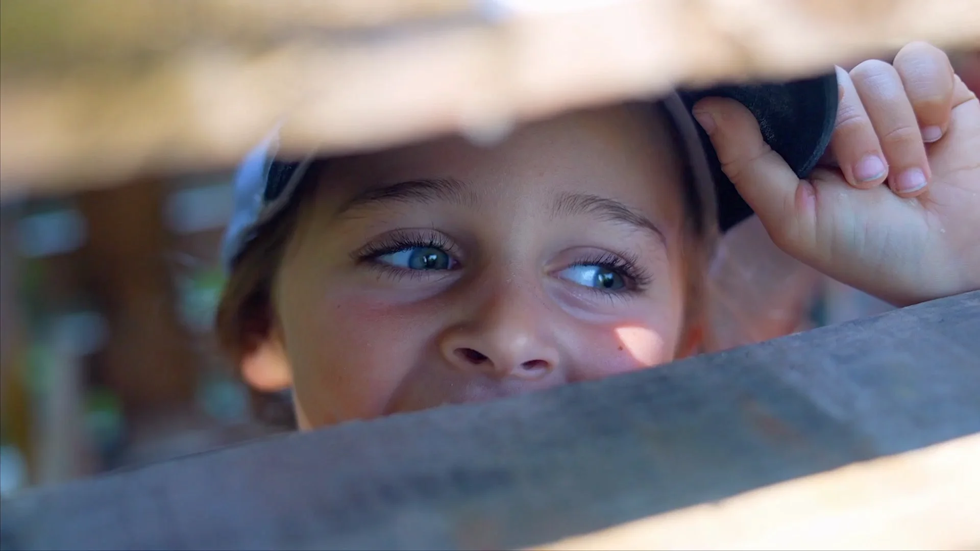 little-diggers-grab-9