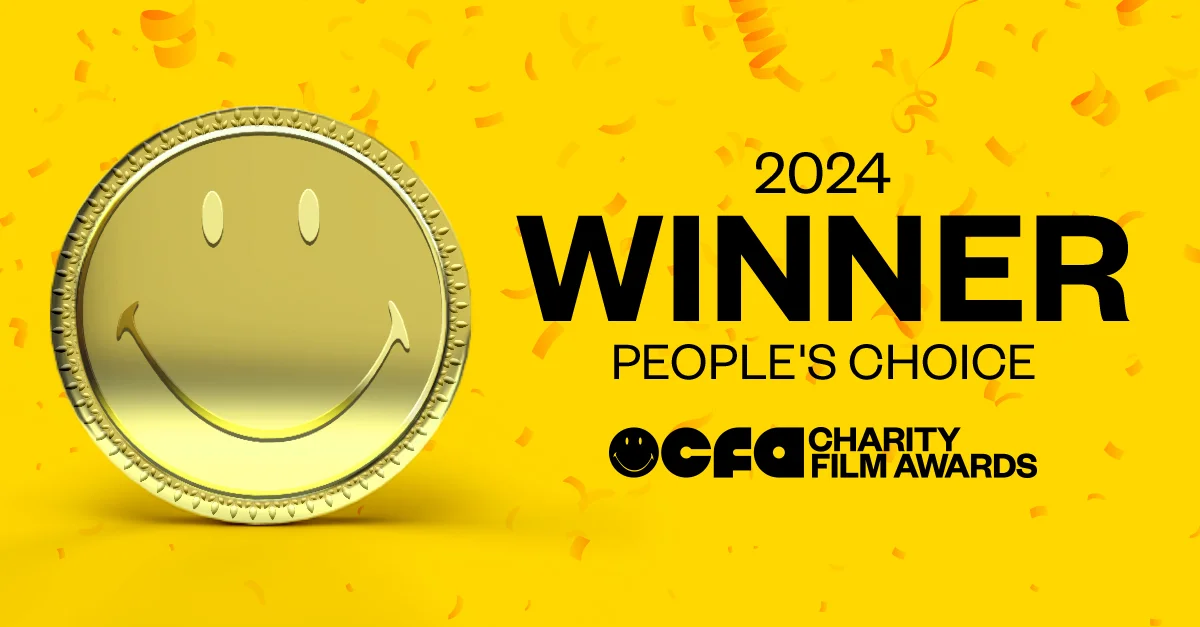 smiley-charity-film-awards-peoples-choice-award-winner-gold
