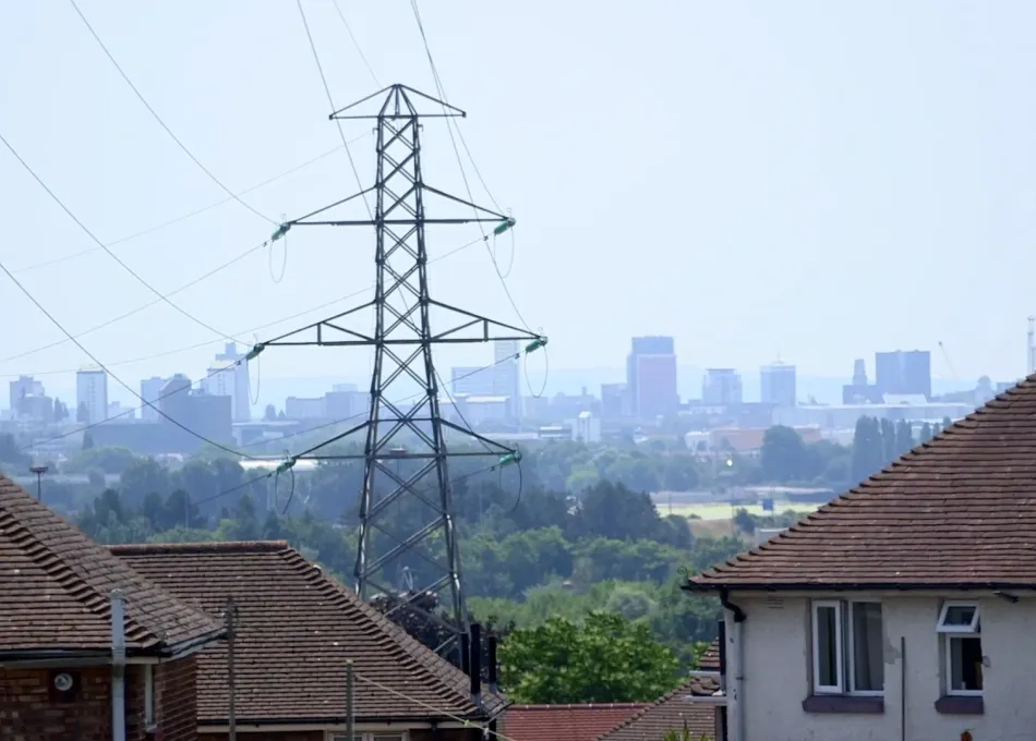 Electricity pilon and houses in portsmouth