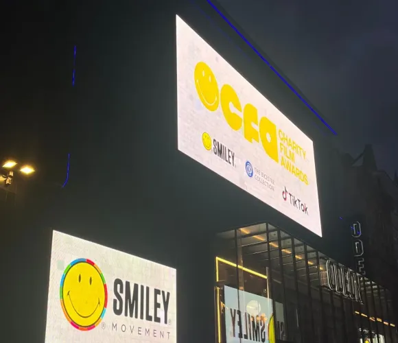 outside-smiley-awards-show-in-leicester-square